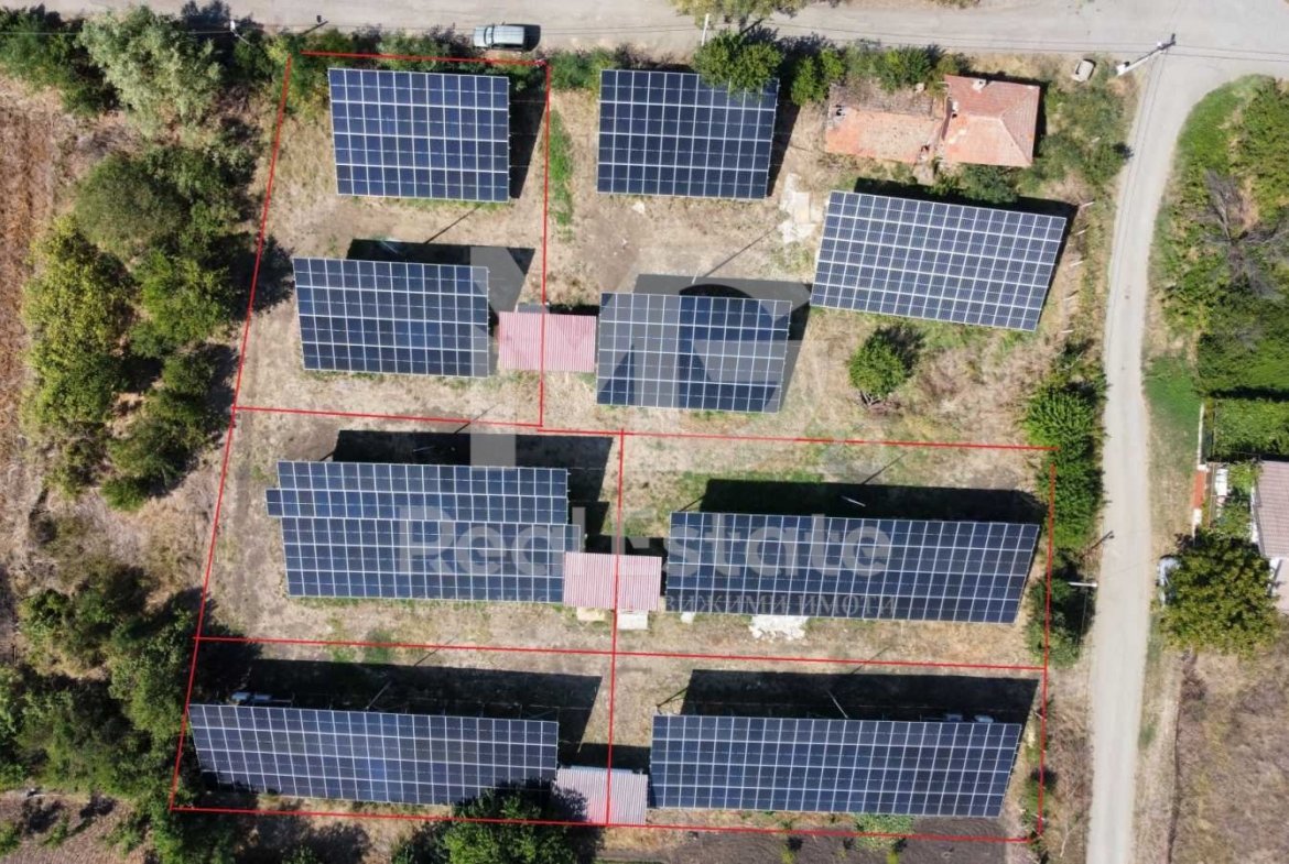 Фотоволтаична централа с мощност 5×50 kW в отделно УПИ